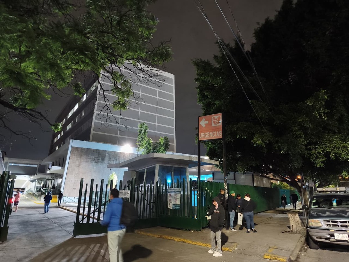 Un conductor de servicio de transporte fue atacado con un arma blanca en la Carretera al Zapote. El agresor huyó y la víctima ya está en el IMSS.