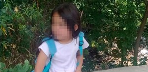 Nicté, niña de 7 años, es abandonada en un parque de la Álvaro Obregón; buscan a sus familiares.