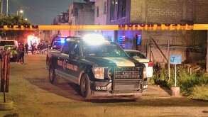 Una gresca bajo los efectos del alcohol en Guadalajara terminó con un joven hospitalizado tras ser superado a golpes por su sobrino de 16 años.