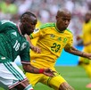 Jayden Adams enfrentando a Julián Quiñones en el Mundial 2026.