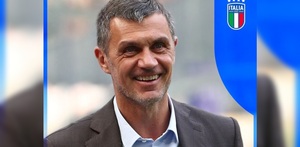 Paolo Maldini siendo anunciado como directivo de la Federación Italiana de Futbol.