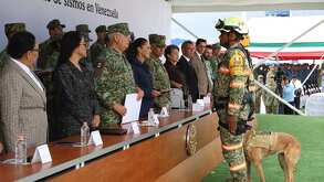 La presidenta de México, Claudia Sheinbaum, recibió al grupo Yumare tras labores de rescate y apoyo en terremotos de Venezuela.