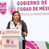 Clara Brugada en una conferencia de prensa
