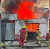 Un incendio se registró la mañana de este domingo en Los Reyes La Paz, Edomex; registran saldo blanco.