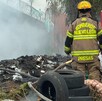 El incendio de un terreno baldío provocó la movilización de cuerpos de auxilio en la colonia 23 de Marzo, al norte de Monterrey.