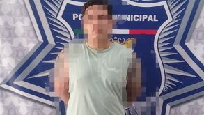 Un hombre fue o tras ser señalado por su pareja sentimental de haberla agredido física y verbalmente al interior de su domicilio.