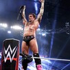 CM Punk hizo su regreso a WWE tras WrestleMania y conquistó su octavo campeonato mundial al derrotar a Sami Zayn en Raw.