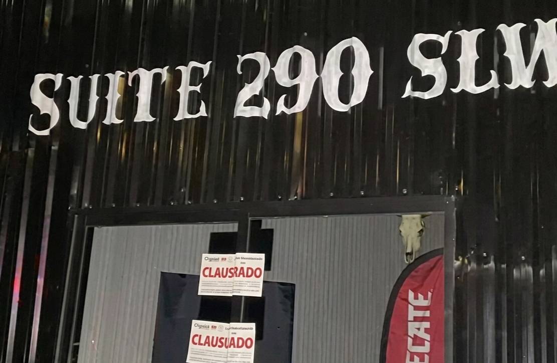 Operativo en el bar Suite 290 terminó con 15 detenidos, vehículos asegurados y un bloqueo que afectó Nazario Ortiz Garza.
