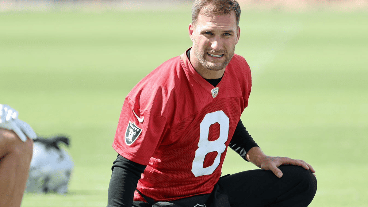 Kirk Cousins es el nuevo mariscal de Las Vegas Raiders.