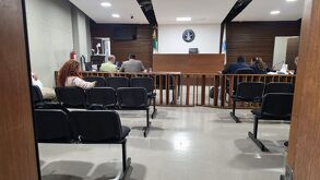 María Felicia da perdón a Víctor Rodríguez Padilla, exdirector Pemex