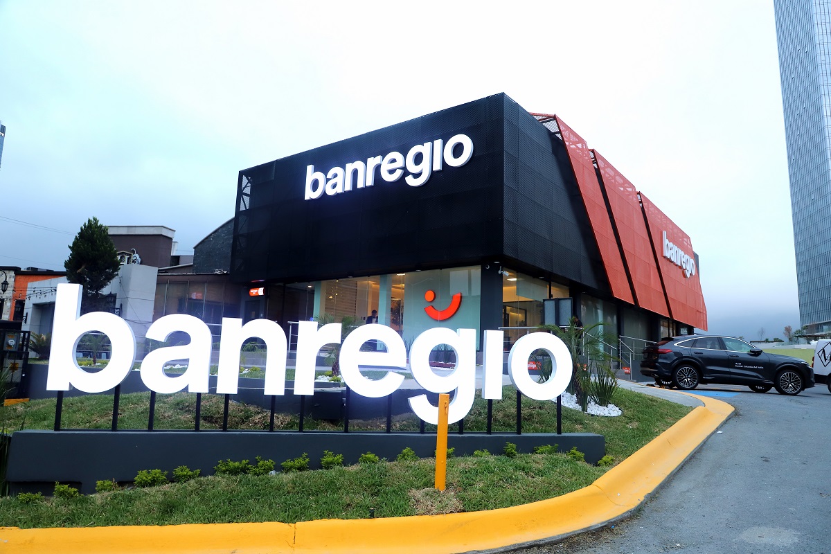 Banregio llegó a 69 sucursales en Nuevo León con atención especializada en banca empresarial; es líder en la región.