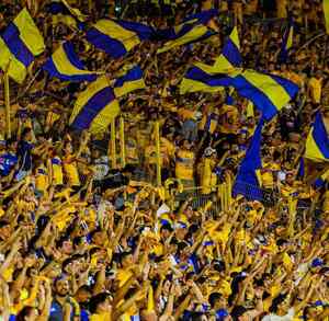 Afición de Tigres dentro del Estadio Universitario, en San Nicolás de los Garza, Nuevo León.
