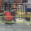 Empleado de nave industrial es hospitalizado tras accidente con montacargas