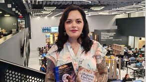 Jennifer Montiel autora y fundadora de Monarch Story House