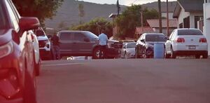 En el atentado, su esposo perdió la vida, mientras que la hija de ambos, de 15 años, presenció la agresión.