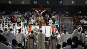 En la homilía, monseñor Calderón Calderón reconoció que hoy “existen personas cautivas de la desesperanza" | Redes sociales