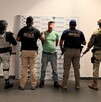 Luis Fidel ‘N' con a cara censurada siendo detenido por agentes de la Fiscalía de Michoacán, Guardia Nacional, Ejército Mexicano y Guardia Civil