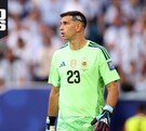 Emiliano Martínez jugando un partido del Mundial 2026.