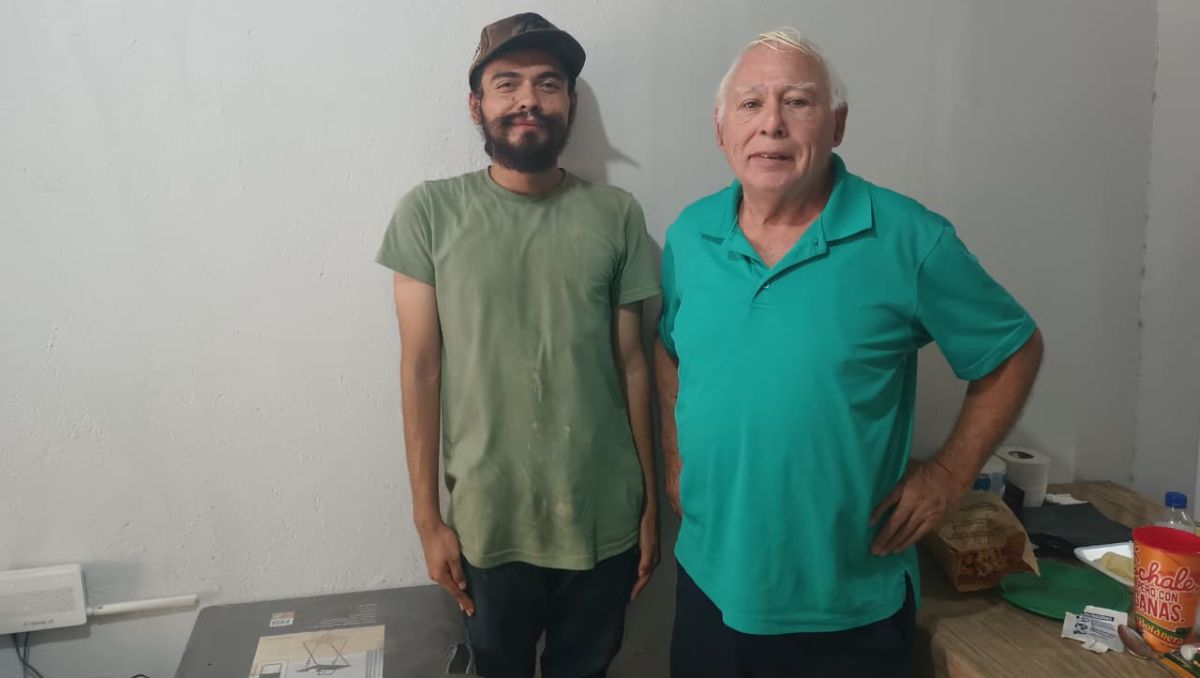 Piden apoyo para que Víctor, joven con esquizofrenia, reciba atención psiquiátrica especializada en NL