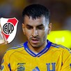 Ángel Correa con la cara seria en Tigres.