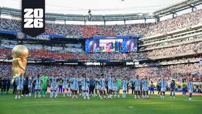 Selección de Argentina agradeciendo a la afición tras perder la final del Mundial 2026.