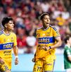 Ozziel Herrera celebrando su gol con Tigres en la primera jornada de la Liga MX