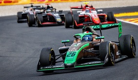 El piloto de la escudería AIX Racing demostró su evolución y constancia en el histórico y desafiante circuito de Spa Francorchamps.