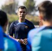 Rafa Márquez dirigiendo al FC Barcelona B.