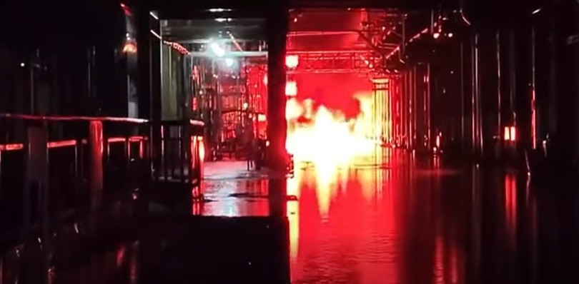 La noche de este domingo 20 de julio se registró una explosión originada al interior de la Refinería 
