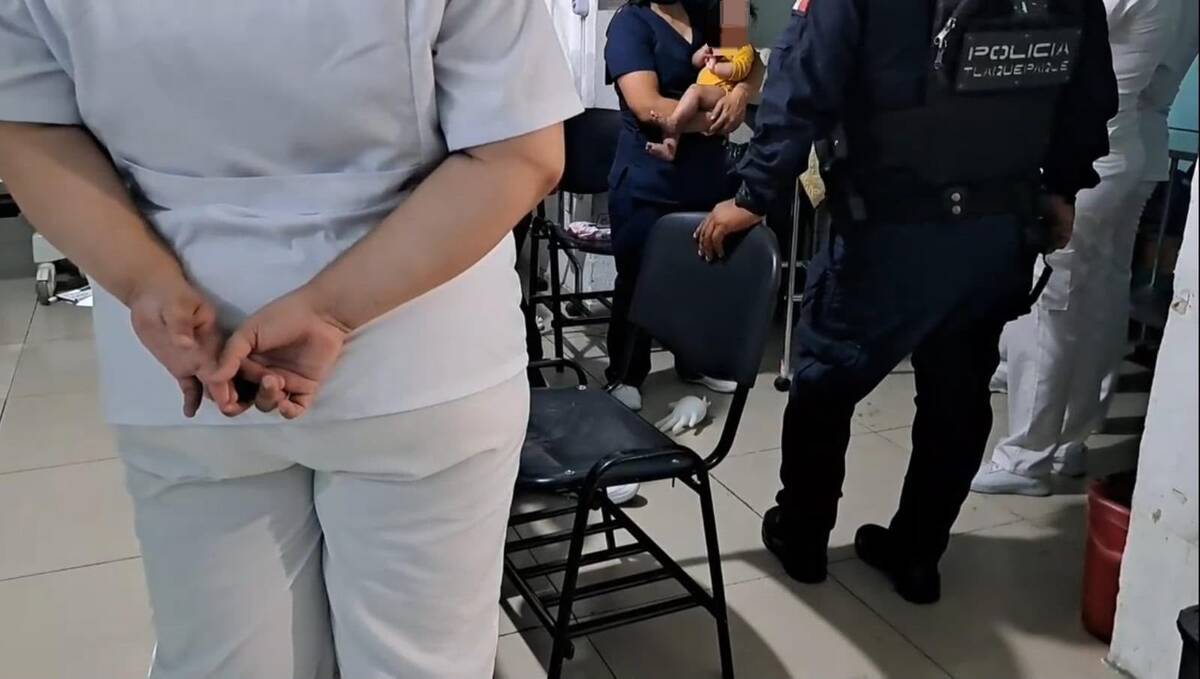 Enfermera con bebé