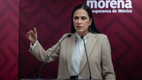 Ariadna Montiel Reyes, presidenta nacional de Morena, encabezó una conferencia de prensa.
