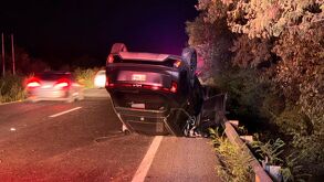 Un accidente entre tres vehículos sobre la Carretera Nacional, en Montemorelos, dejó cuatro personas lesionadas, dos de ellas trasladadas a un hospital.