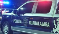 Dos hombres terminaron hospitalizados tras una riña con armas blancas en el cruce de Chapultepec y Vallarta. La Fiscalía ya investiga el caso.