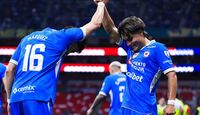 Luka Romero festejando su gol junto con Jeremy Márquez