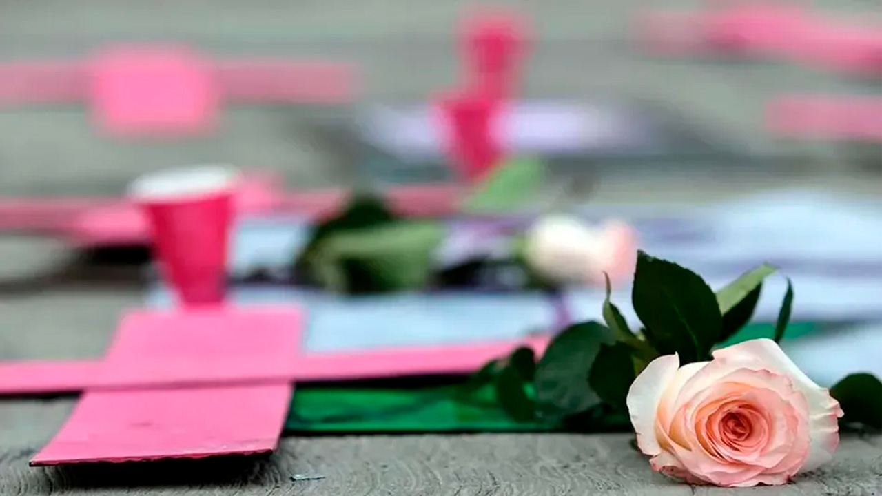 La Fiscalía de Nuevo León informó que en 2026 se han registrado 11 feminicidios y 24 muertes de mujeres que siguen bajo investigación.