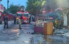 Un incendio consumió una vivienda en la colonia Josefa Zozaya, en Guadalupe, obligó a evacuar seis casas y dejó a un bombero con golpe de calor.