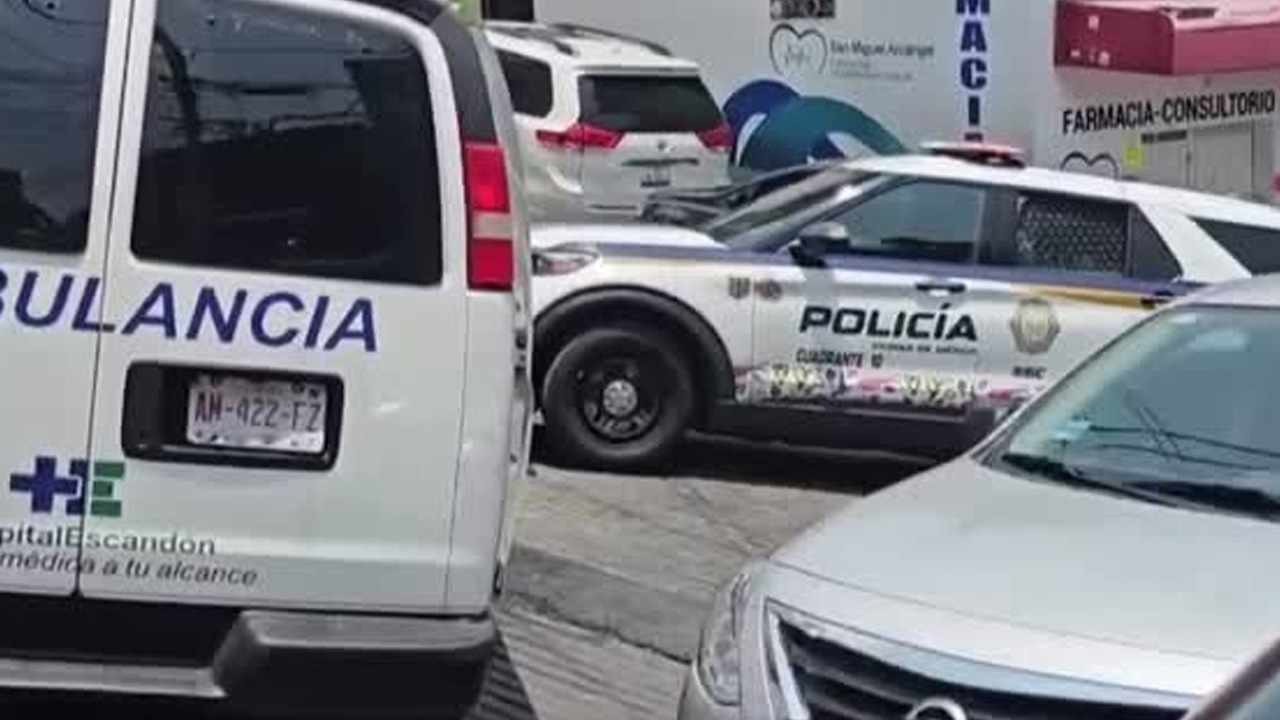 Una riña entre presuntos taxistas en la colonia Liberación Proletaria, en Álvaro Obregón, dejó un hombre gravemente herido y dos personas lesionadas.
