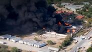 Trabajador muere en incendio mientras compañeros luchan por sobrevivir con quemaduras graves. TD Vespertino Monterrey, 23 de julio 2026