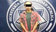 Arrestan a hombre con material presuntamente robado de un negocio en San Pedro