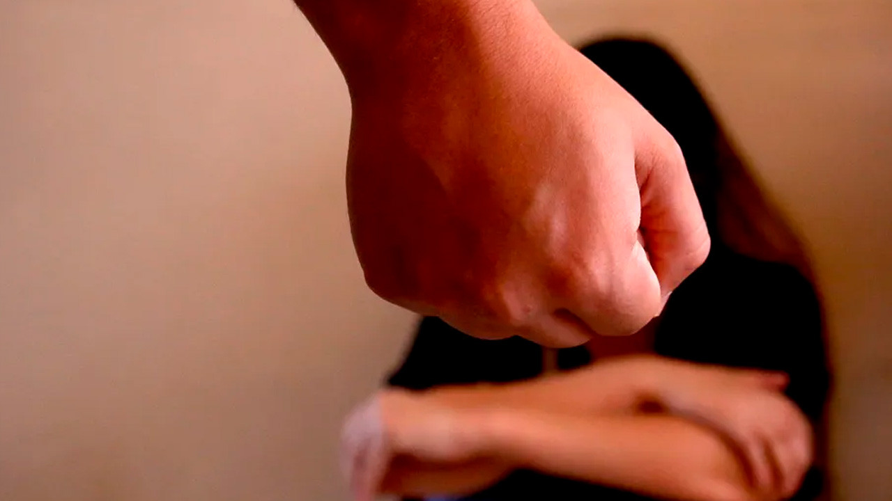 Especialistas en salud mental señalaron que el calor no causa la violencia familiar o de género.