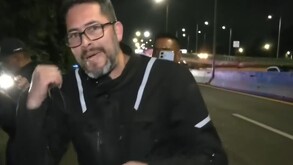 Derechos Humanos del Edomex investiga a policías de Naucalpan por ataque a reportero de TELEDIARIO.