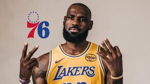 LeBron James con la camiseta de los Lakers.