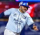 Con ataques en la 6ª, 8ª y 9ª entrada, Charros de Jalisco borró una desventaja de 6 carreras para vencer 9-8 a Acereros de Monclova.