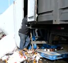 Tráiler vuelca en autopista México-Pachuca