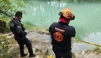 Un hombre de 56 años murió tras desvanecerse mientras convivía en el Río Ramos, en Montemorelos; autoridades realizaron las diligencias correspondientes.