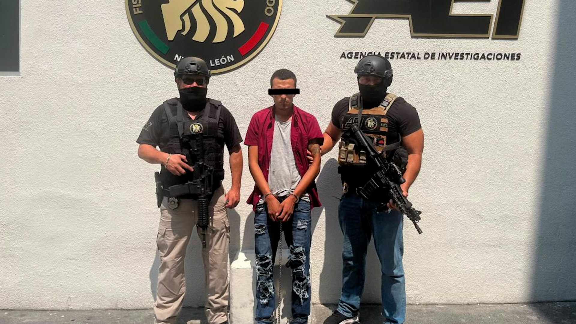 Alexis 'N', 33 años, vinculado a proceso por asesinar 5 personas el 3 de mayo en Ciénega de Flores. Una víctima sobrevivió. Conoce los delitos que enfrenta.