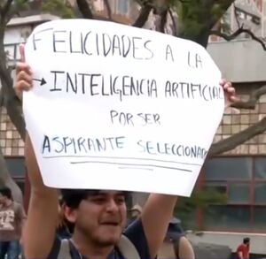Estudiantes que no fueron seleccionados por la UNAM en el reciente examen de ingreso piden justicia por fraude con IA.
