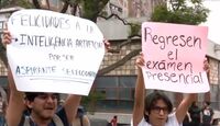 Estudiantes que no fueron seleccionados por la UNAM en el reciente examen de ingreso piden justicia por fraude con IA.
