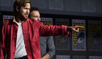 Ryan Gosling (izquierda) y Shawn Levy asisten a un panel de Marvel Studios durante la Comic-Con International el sábado 25 de julio de 2026 en San Diego.