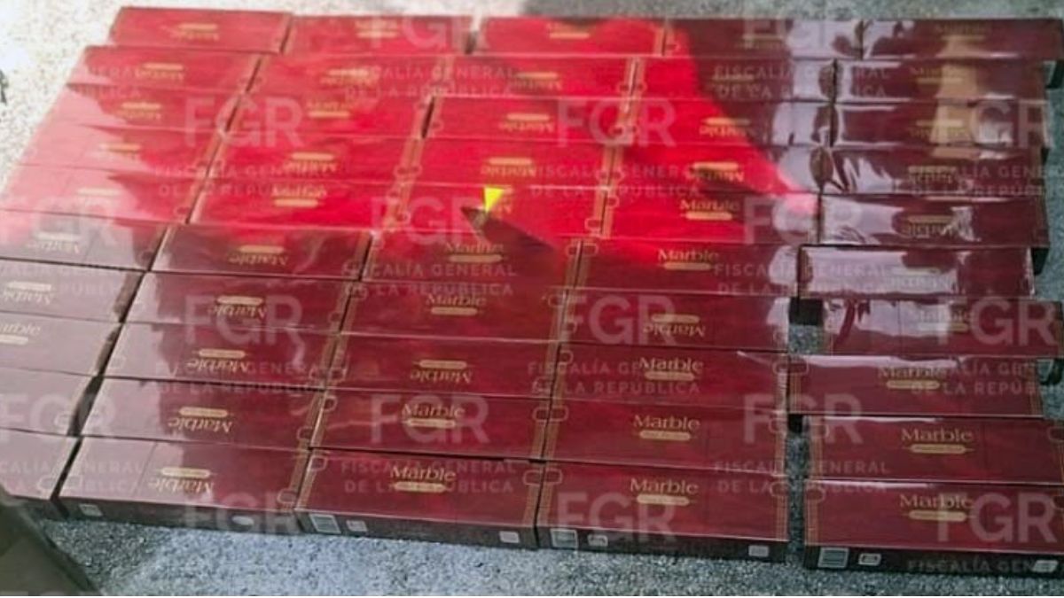 FGR aseguró ​113 mil 520 cigarrillos ilegales en Villa de Álvarez, Colima.